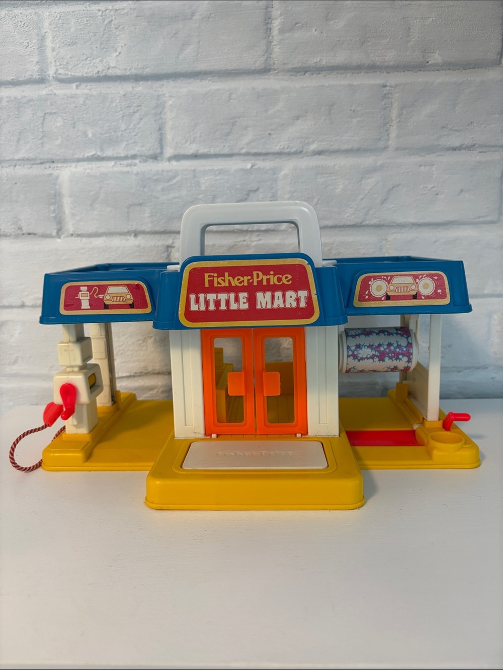Vintage Little People Little Mart. 1986